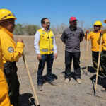 Colaboran brigadistas de SEDUMA en combate a incendio en González